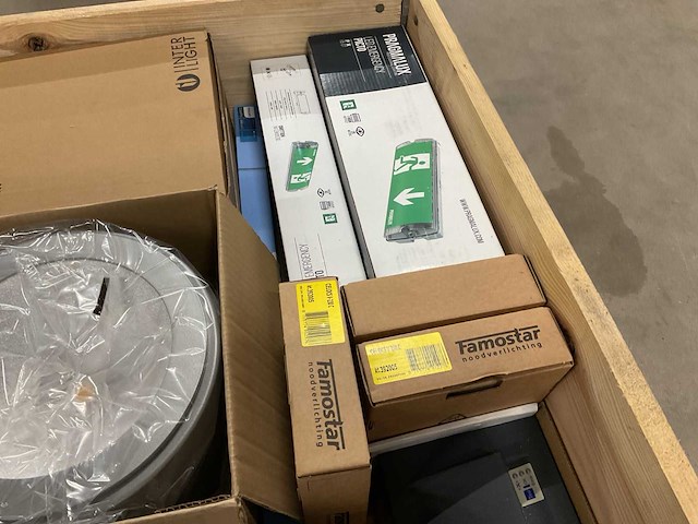 Partij (nood)verlichting - afbeelding 7 van  8