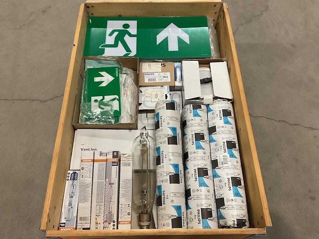 Partij (nood)verlichting - afbeelding 1 van  7