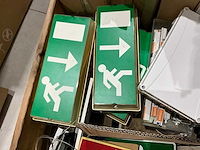 Partij noodverlichting - afbeelding 7 van  11