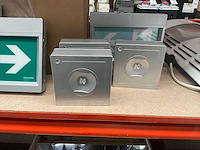 Partij noodverlichtings armaturen insteek - afbeelding 2 van  3