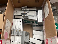 Partij noodverlichtings armaturen insteek - afbeelding 3 van  3