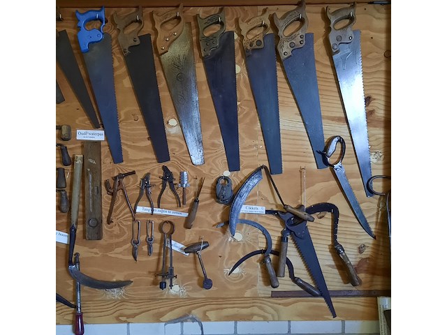 Partij nostalgisch handgereedschap - afbeelding 6 van  10