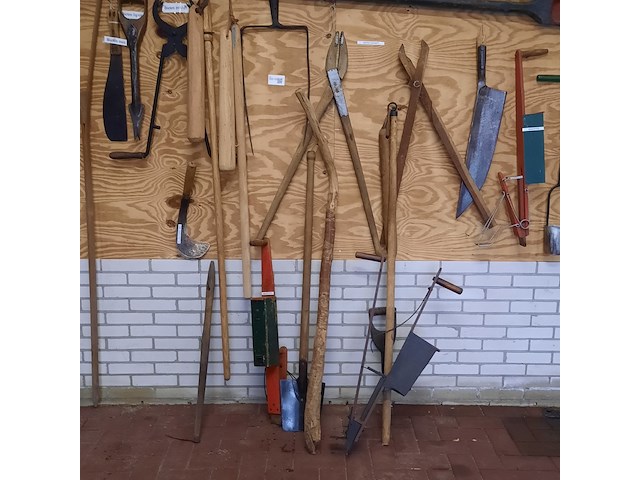 Partij nostalgisch handgereedschap - afbeelding 5 van  8