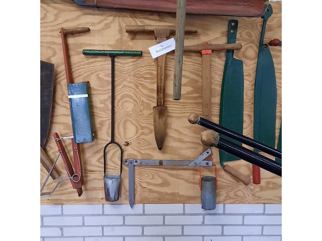 Partij nostalgisch handgereedschap - afbeelding 8 van  8