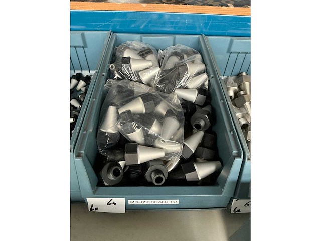 Partij nozzles met schroefdraad - afbeelding 2 van  4