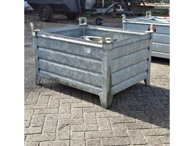 Partij o-consoles met pen & 4x o-console hoekvlonder, layher, allround, in stapelbak - afbeelding 2 van  6