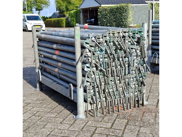 Partij o-liggers in transportbok layher, allround | 140 cm - afbeelding 2 van  7