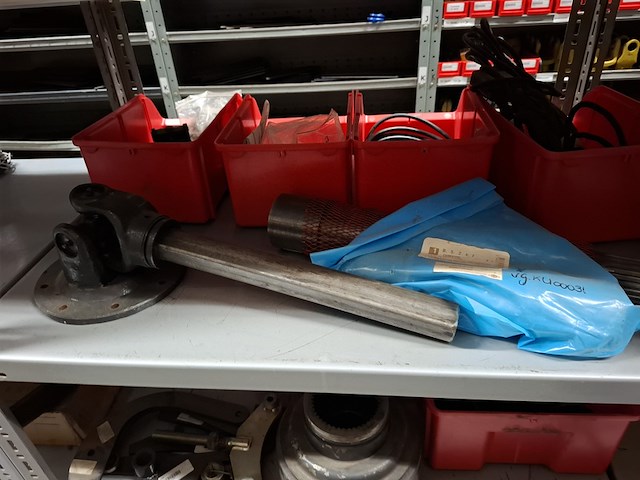 Partij o.a. aftakasdelen, snijmessen met houders - afbeelding 3 van  17