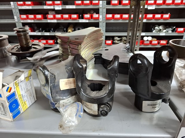 Partij o.a. aftakasdelen, snijmessen met houders - afbeelding 12 van  17