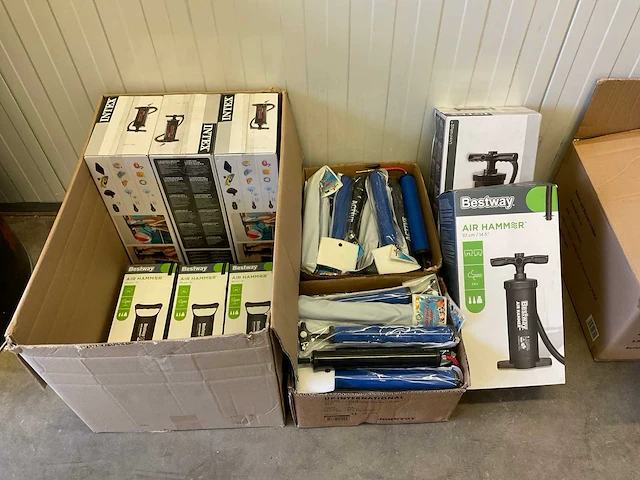 Partij | o.a. bestway/intex handpompen - afbeelding 1 van  7