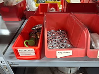 Partij o.a. bouten, koppelingen - afbeelding 4 van  16