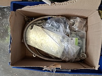 Partij o.a. buisklem- en installatiemateriaal - afbeelding 6 van  16