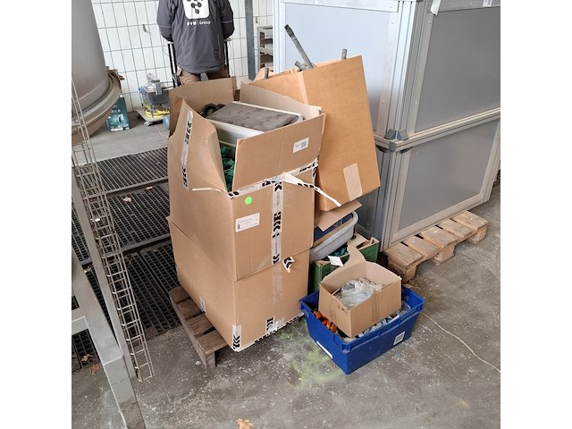 Partij o.a. buisklem- en installatiemateriaal - afbeelding 11 van  16