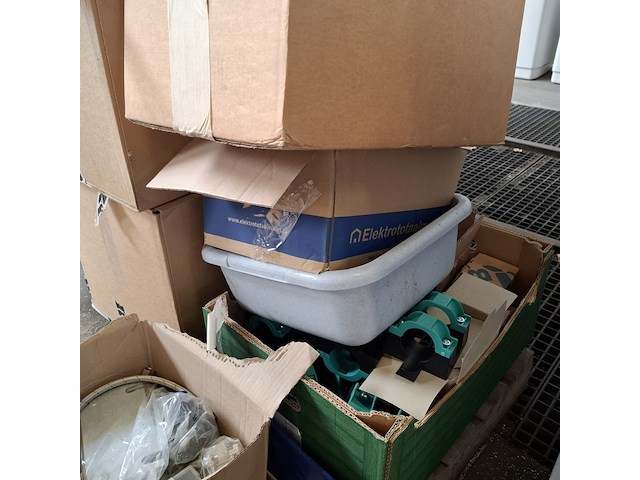 Partij o.a. buisklem- en installatiemateriaal - afbeelding 14 van  16