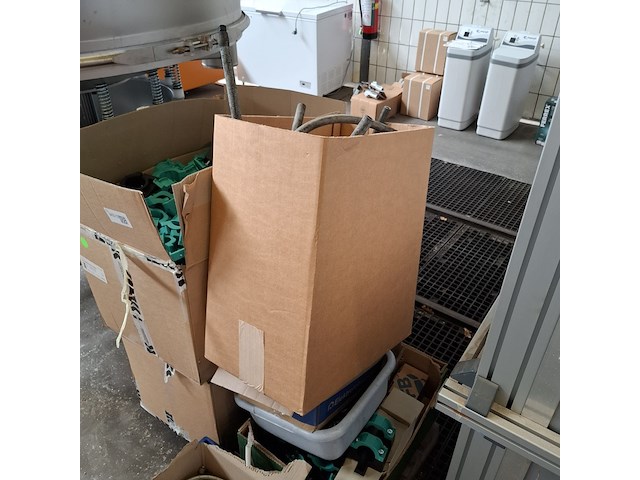 Partij o.a. buisklem- en installatiemateriaal - afbeelding 15 van  16