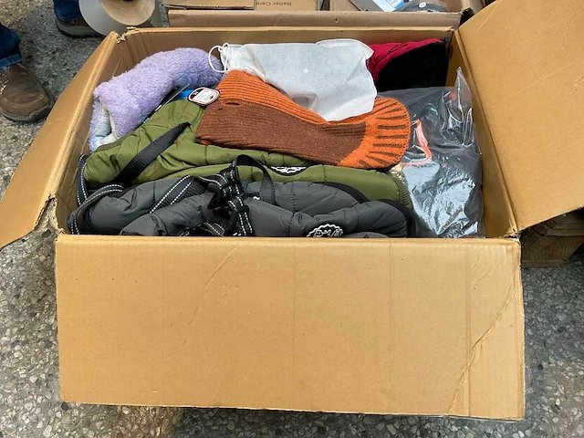 Partij | o.a. duke & scoop hondenaccessoires - afbeelding 7 van  7