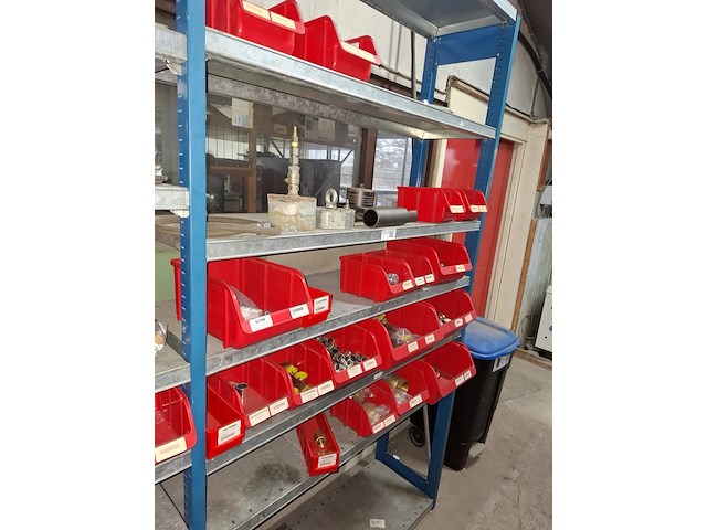 Partij o.a. lagerbussen - afbeelding 1 van  6