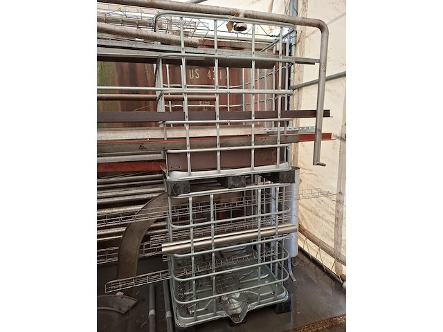 Partij o.a. rvs en metalen profielen - afbeelding 16 van  25