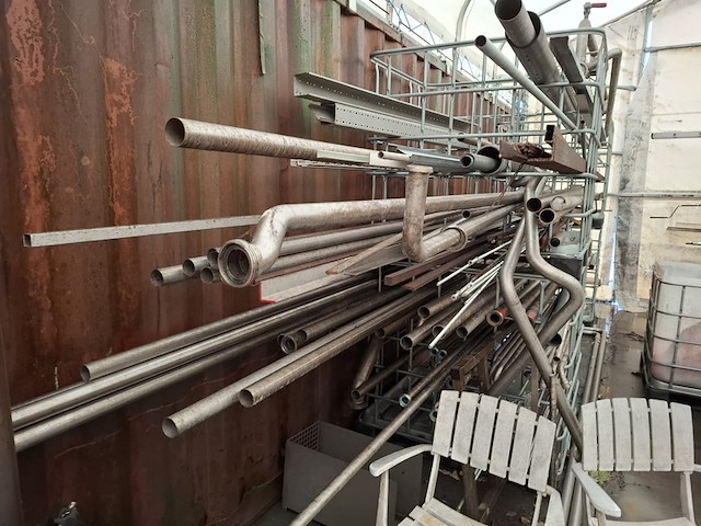 Partij o.a. rvs en metalen profielen - afbeelding 24 van  25