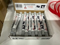 Partij oasis corsage magnets ø12mm (4200x) - afbeelding 1 van  3