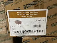 Partij oasis steekschuim - afbeelding 3 van  17