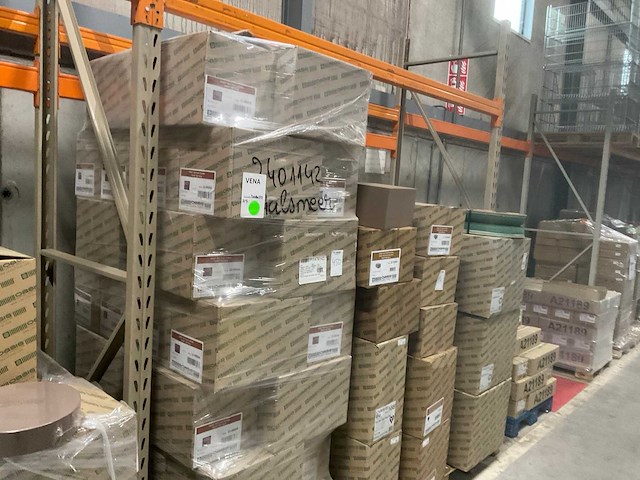 Partij oasis steekschuim - afbeelding 9 van  17