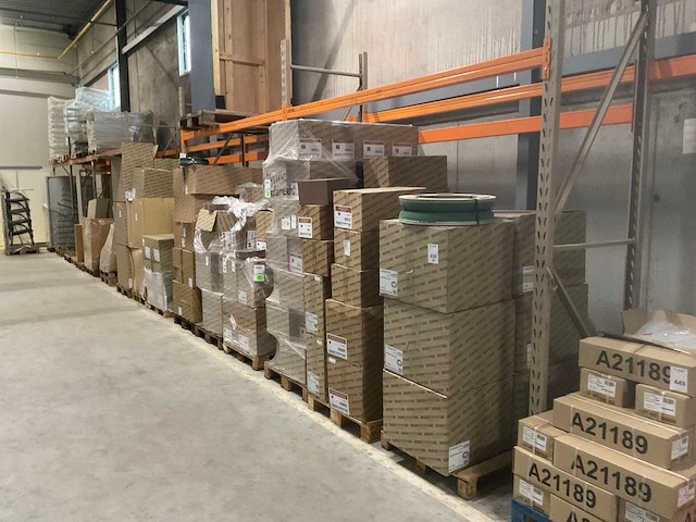 Partij oasis steekschuim - afbeelding 1 van  17