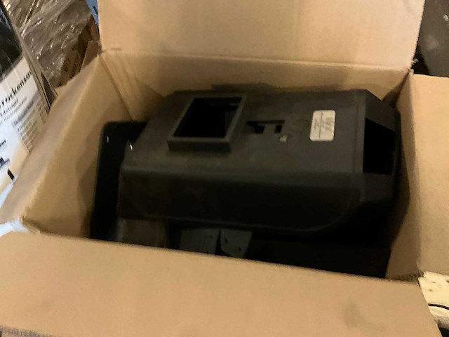 Partij olie- / luchtfilter & diverse onderdelen - afbeelding 8 van  8