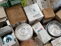 Partij olie en lucht filters - afbeelding 4 van  13