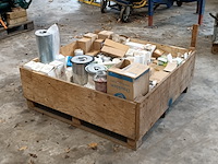 Partij olie en lucht filters - afbeelding 1 van  13