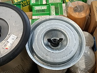 Partij olie en lucht filters - afbeelding 8 van  13