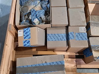 Partij olie keerringen, daf - afbeelding 6 van  7