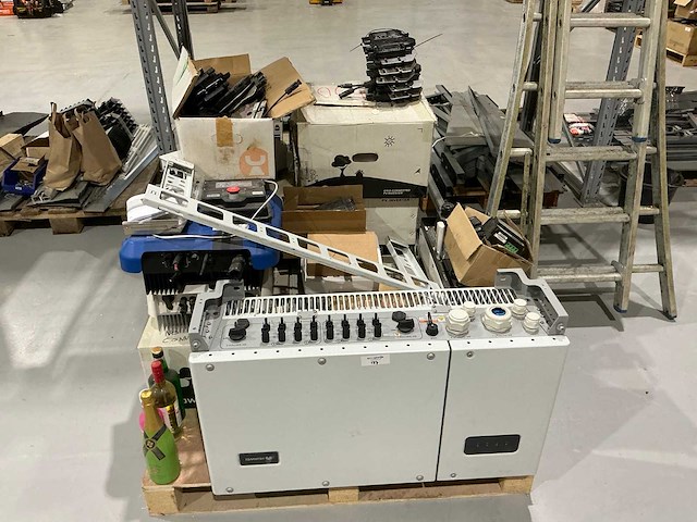 Partij omvormers (10x) - afbeelding 3 van  10