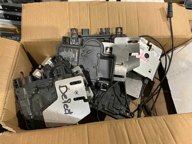 Partij omvormers (10x) - afbeelding 9 van  10