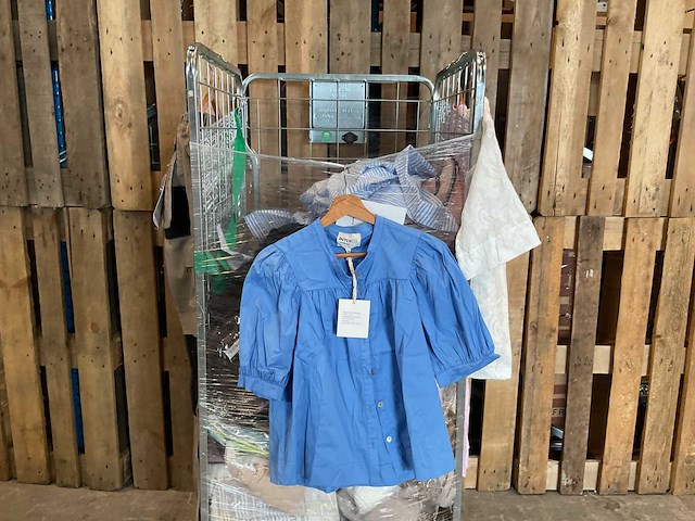 Partij onbezorgde kleding stukken (170x) - afbeelding 8 van  9