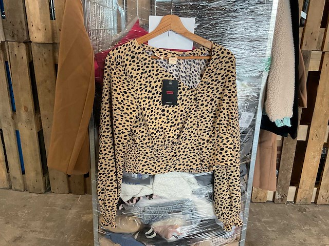 Partij onbezorgde kleding stukken (170x) - afbeelding 11 van  15