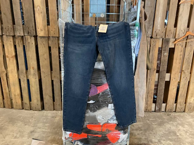 Partij onbezorgde kleding stukken (290x) - afbeelding 12 van  14