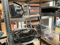Partij onderdelen, bevestigingsmaterialen en bekabeling - afbeelding 12 van  22