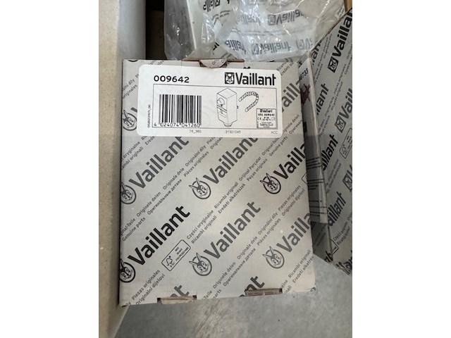 Partij onderdelen en servicekoffer vaillant - afbeelding 4 van  19