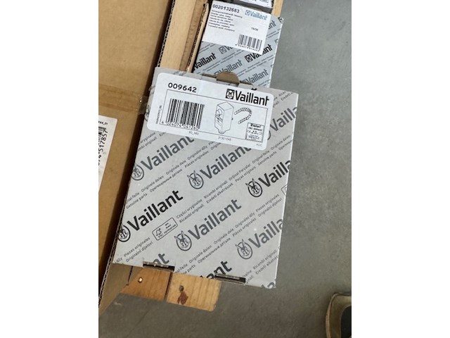 Partij onderdelen en servicekoffer vaillant - afbeelding 7 van  19