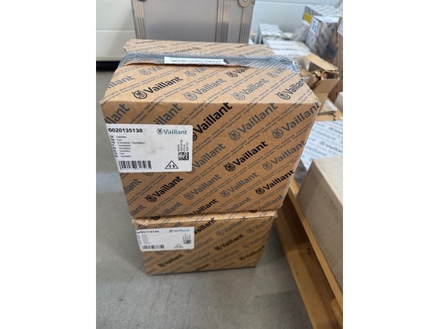 Partij onderdelen en servicekoffer vaillant - afbeelding 12 van  19