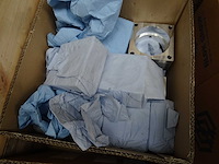 Partij onderdelen en toebehoren - afbeelding 7 van  7