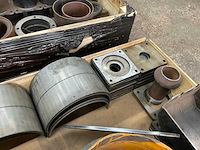 Partij onderdelen mesttank - afbeelding 7 van  9