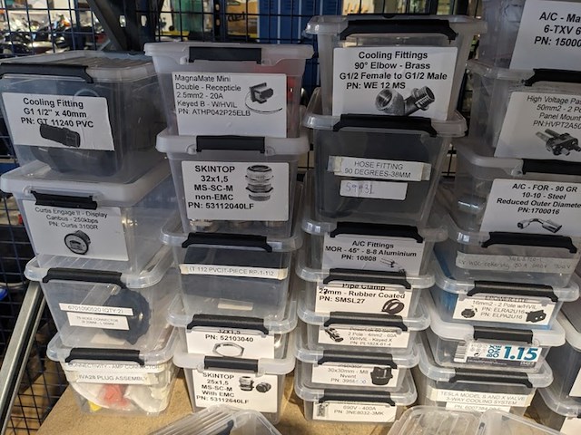 Partij onderdelen t.b.v elektrische voertuigen - afbeelding 14 van  16