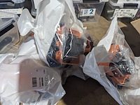 Partij onderdelen t.b.v elektrische voertuigen - afbeelding 16 van  16