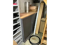 Partij onderdelen t.b.v. machinebouw in stalen vakkenkast (13x) - afbeelding 66 van  72