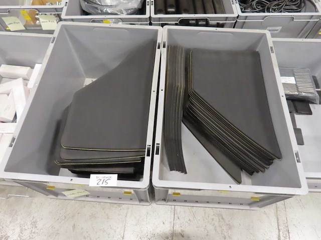 Partij onderdelen tbv mini loaders - afbeelding 3 van  14