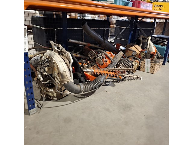 Partij onderdelen t.b.v tuingereedschap , o.a stihl, husqvarna en stiga - afbeelding 1 van  20