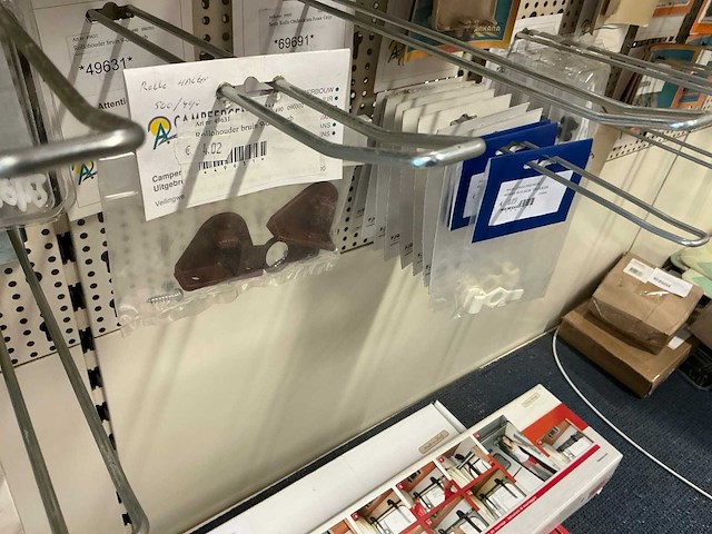 Partij onderdelen voor horren en gordijnen - afbeelding 7 van  25