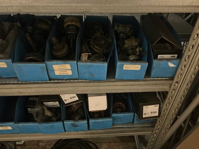 Partij onderdelen voor startmotoren en dynamo’s o.a cargo - afbeelding 9 van  26